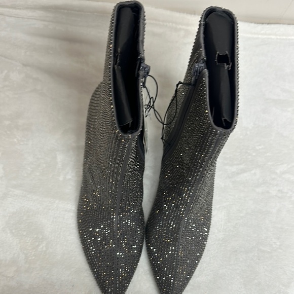 A New Day Silver Gunmetal Grey Ankle Booties with Block Heel and Rhinestones - Picture 8 of 16